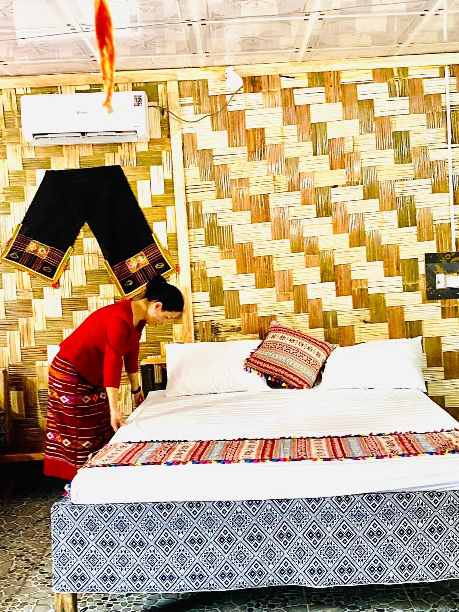 Minh Ngoc Homestay Dien Bien Phu Ban Him Lom Exterior photo
